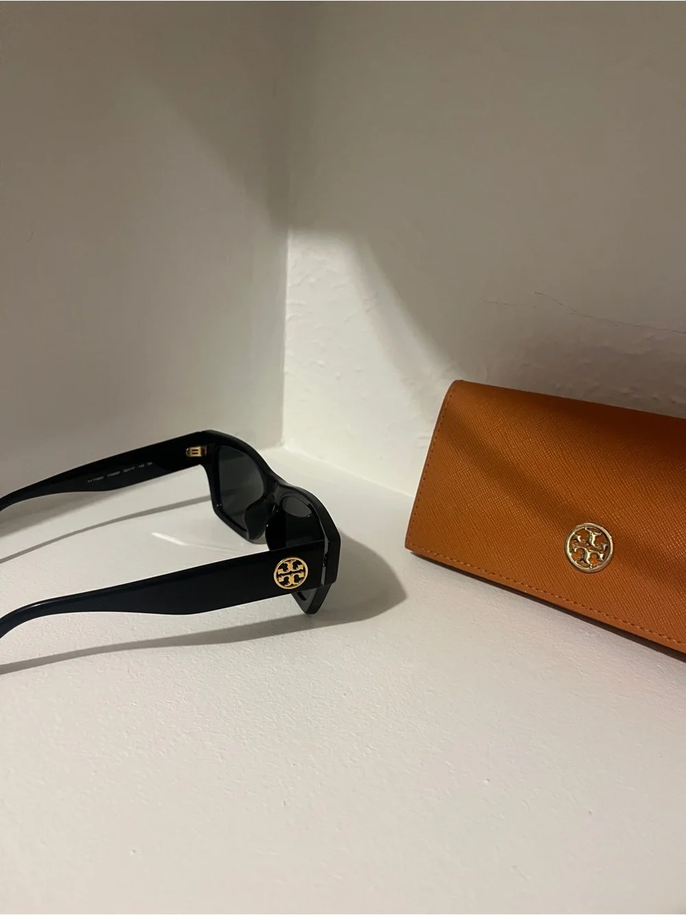 Tory Burch bold black